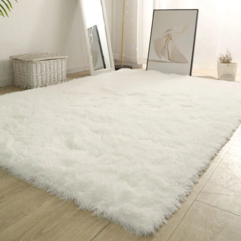 Tapis moelleux blanc crème