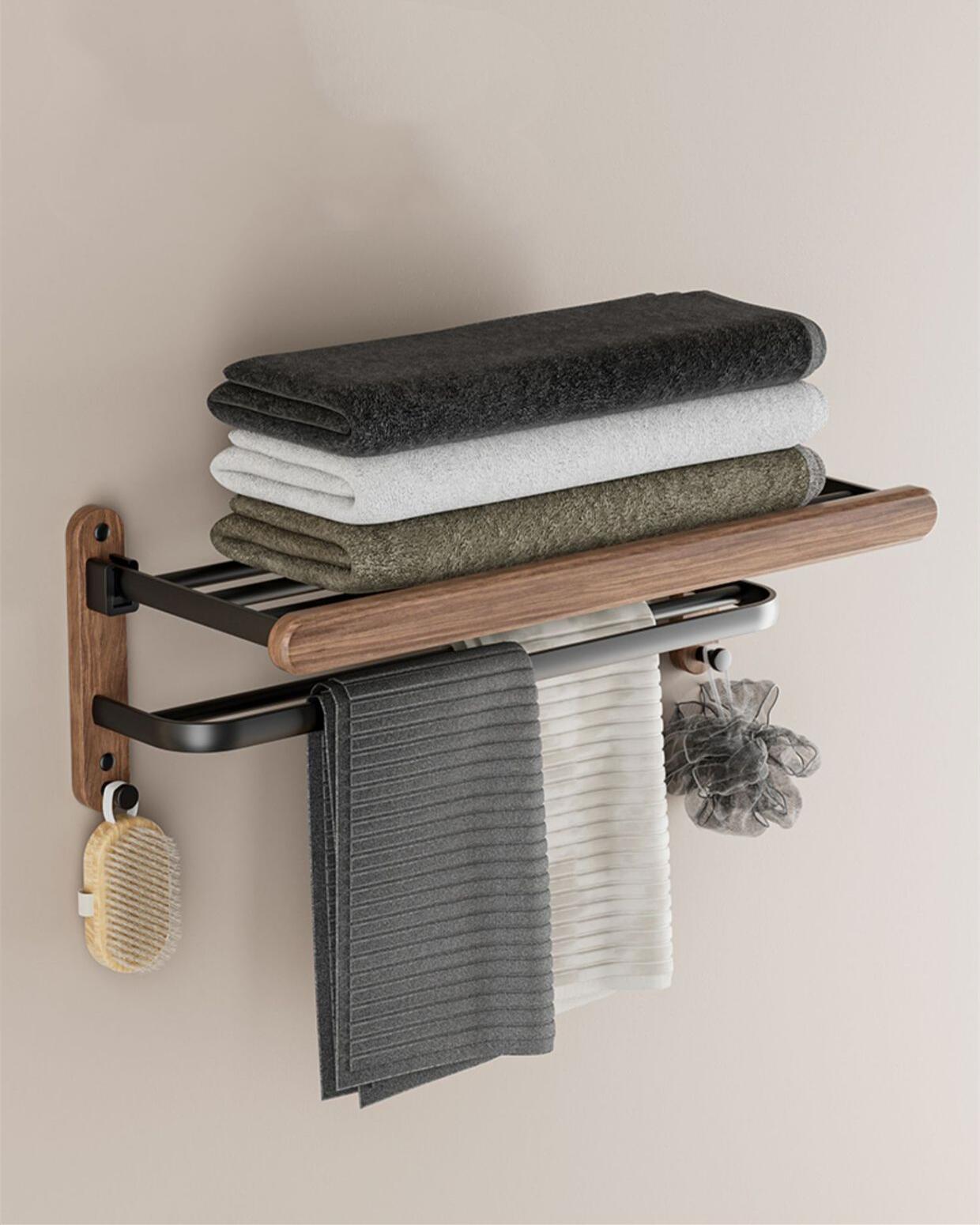 Accessoires de salle de bain en bois de noyer et métal noir