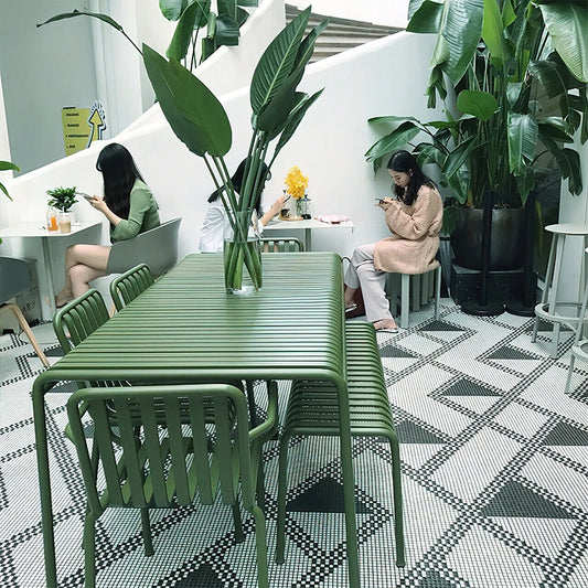 Ensemble de Jardin Moderne — Mobilier d’Extérieur Design et Confortable