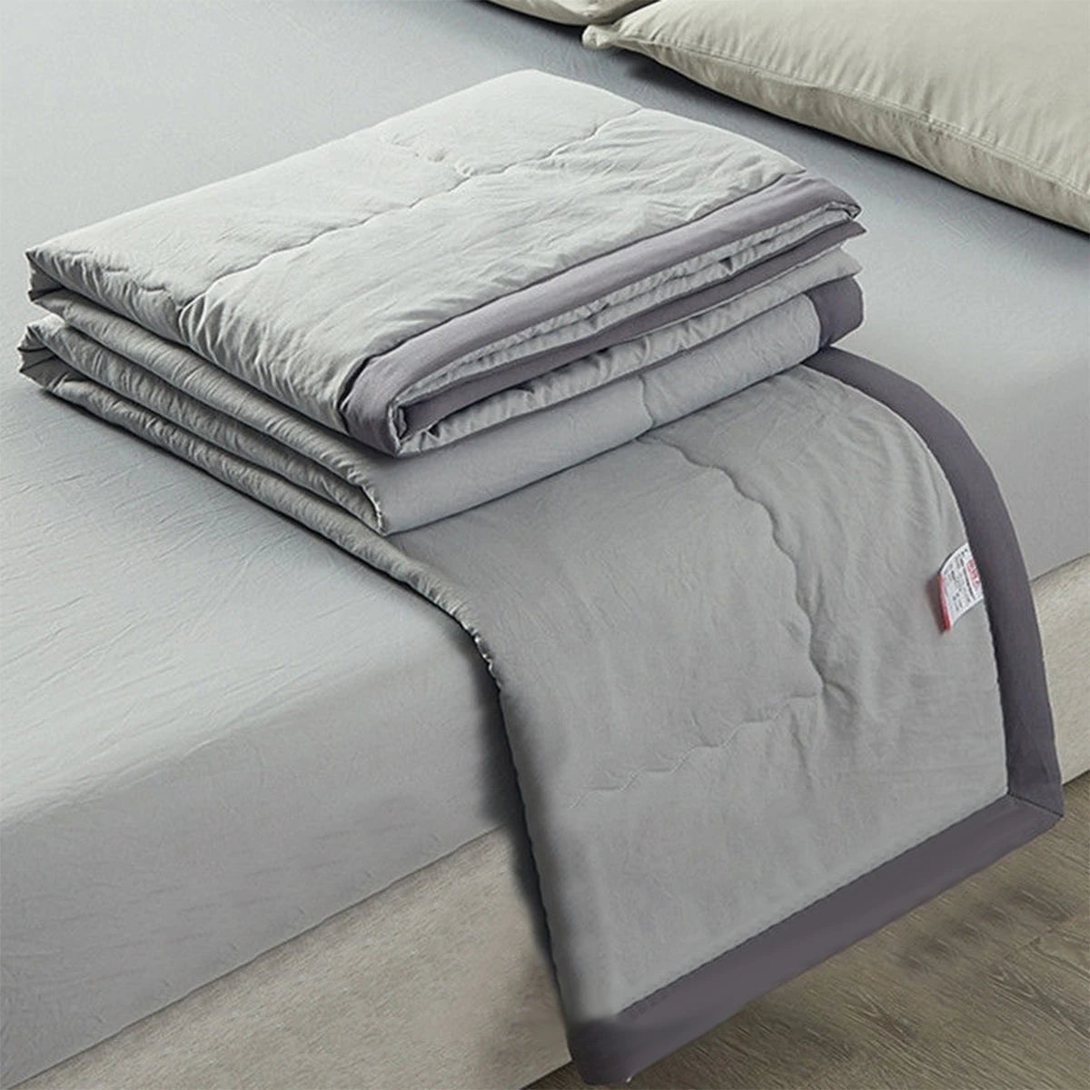 Couette Fine Été et Automne – Fibre de Bambou, Anti-boulochage