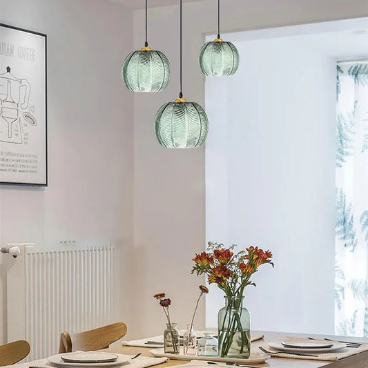 Suspension Nordique en Verre – Feuillage Vert Élégant pour Intérieur Moderne