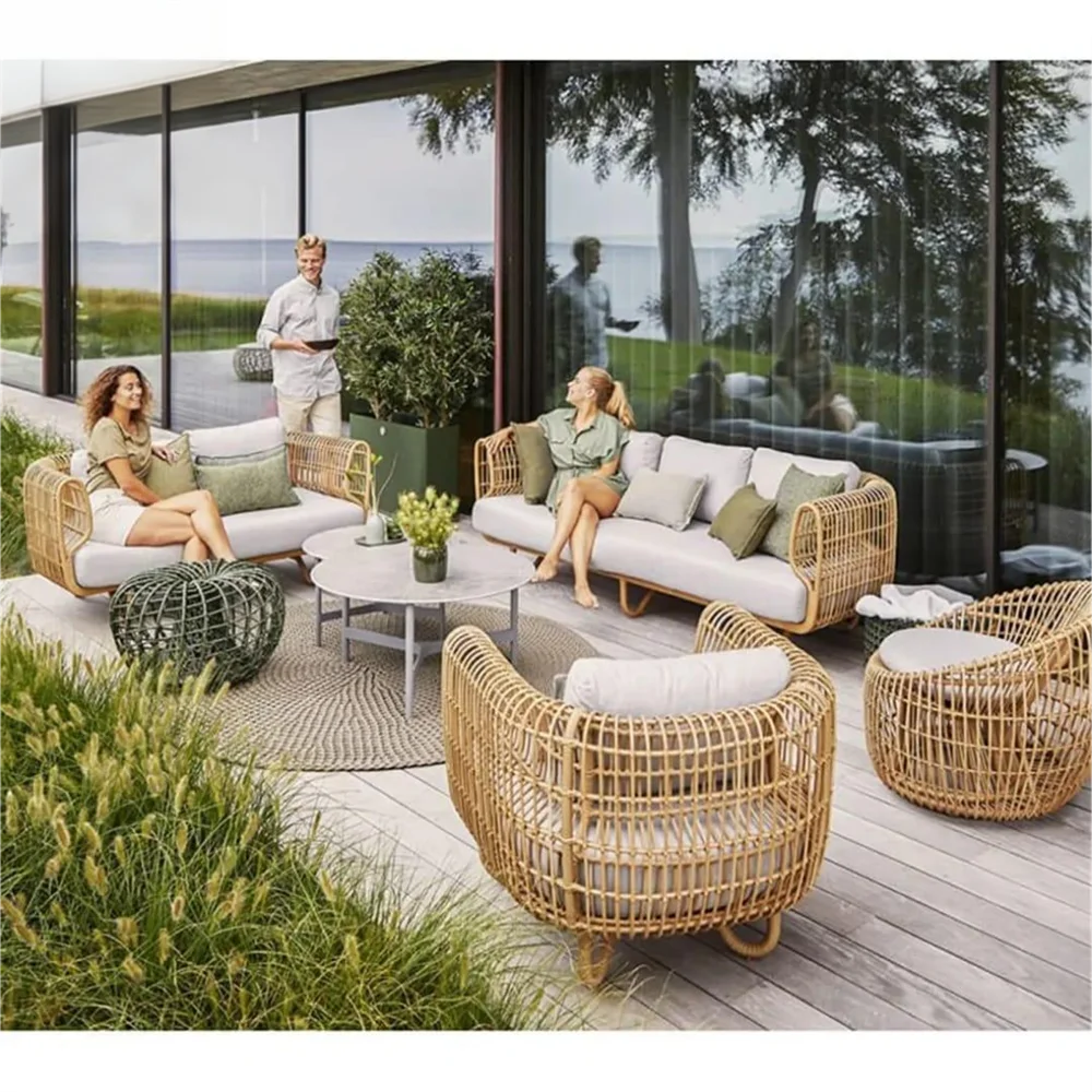 Ensemble de mobilier de jardin haut de gamme en aluminium et rotin PE avec coussins en mousse