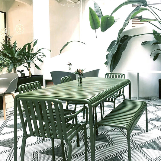 Ensemble de Jardin Moderne — Mobilier d’Extérieur Design et Confortable