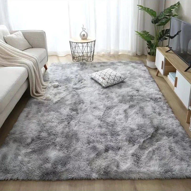 Tapis moelleux gris clair nuancé