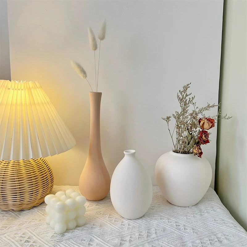 Vase Nordique en Céramique - Simple & Moderne pour Fleurs Sèches ou Naturelles