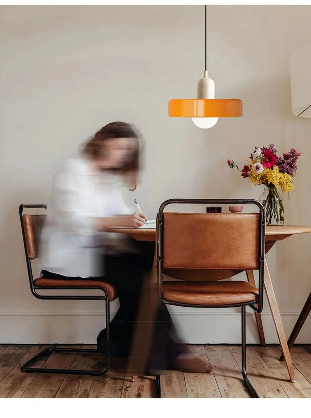 Lampe Suspendue en Verre Bauhaus - Élégance Rétro et Modernité