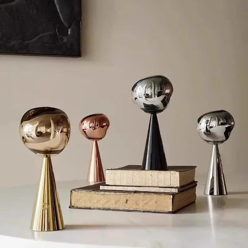 Lampe de Table LED Style Italien – Élégance et Modernité