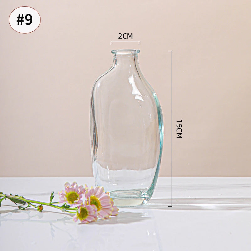 Vase en Verre Rétro – Élégance Moderne et Décoration Créative