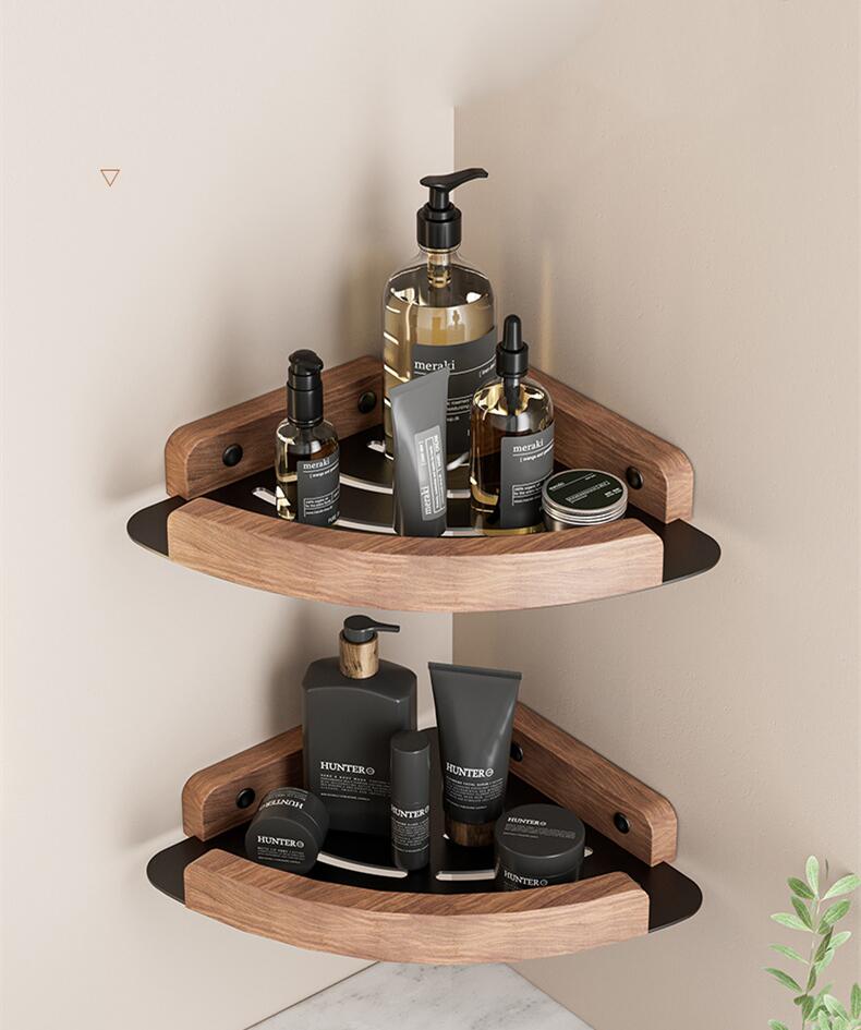 Accessoires de salle de bain en bois de noyer et métal noir